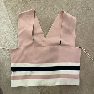 Pink seek the label tank